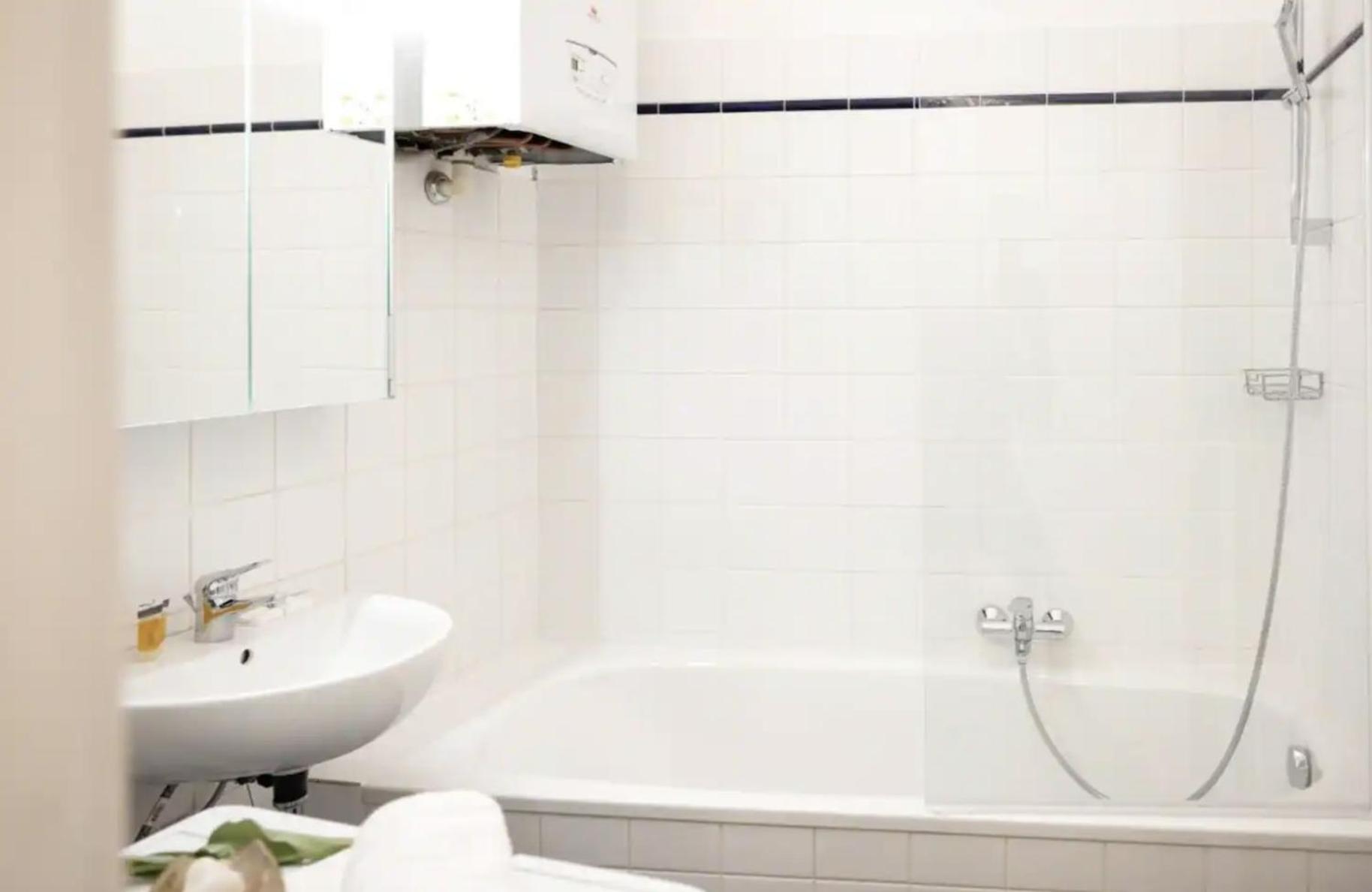 Appartement Calm 60m2 Flat Close To Center - Free Parking